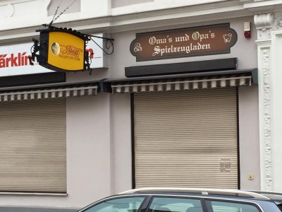 Omas und Opas Spielzeugladen