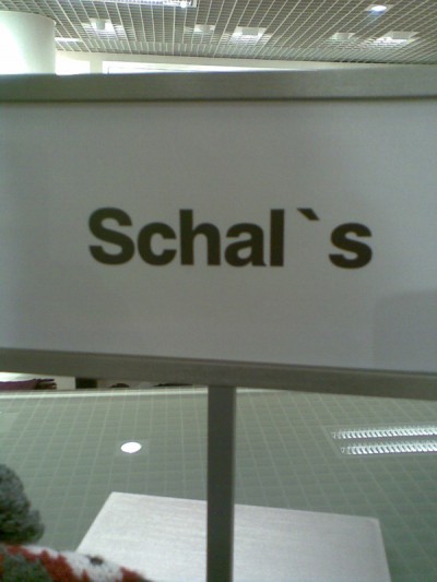 Schal's (Galeria Kaufhof)