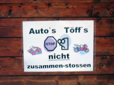 töff  töff